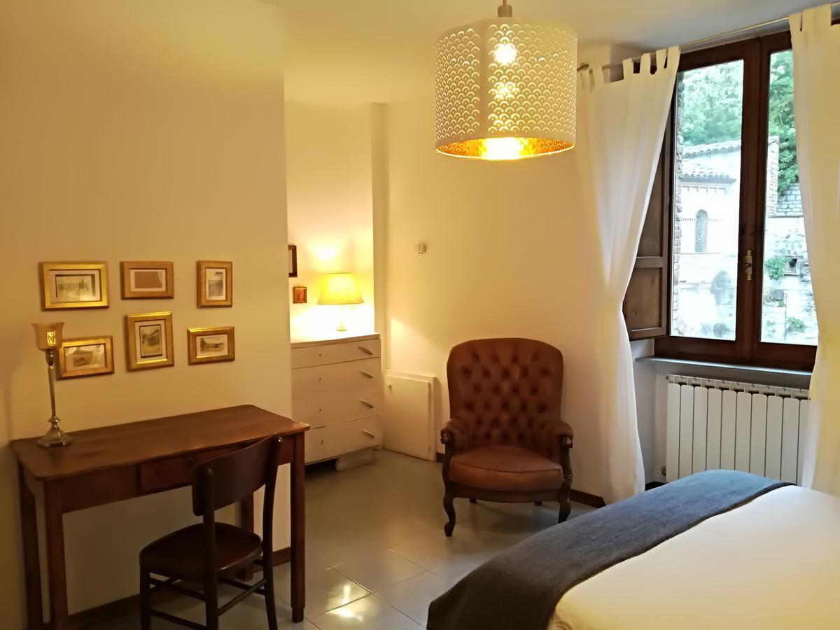 Civico 10 Hotell Gubbio Exteriör bild