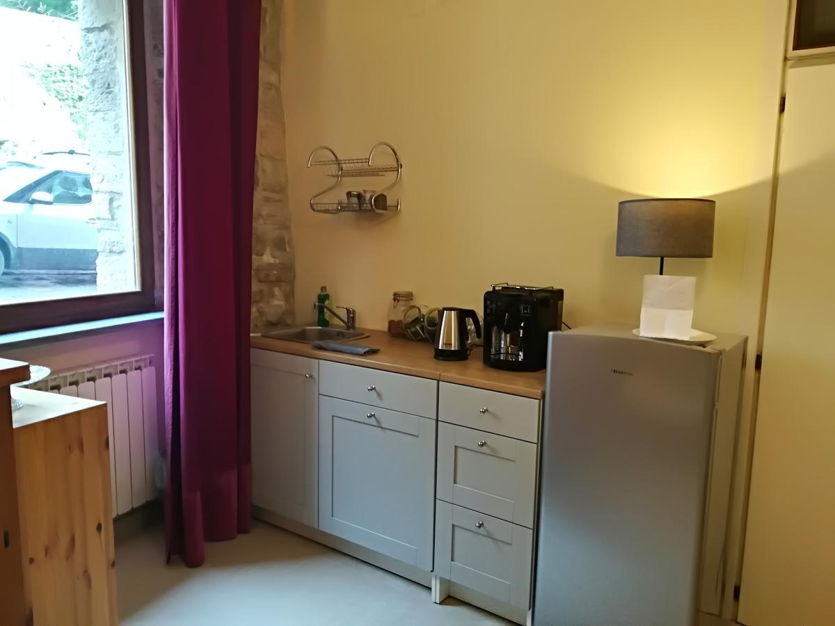 Civico 10 Hotell Gubbio Exteriör bild
