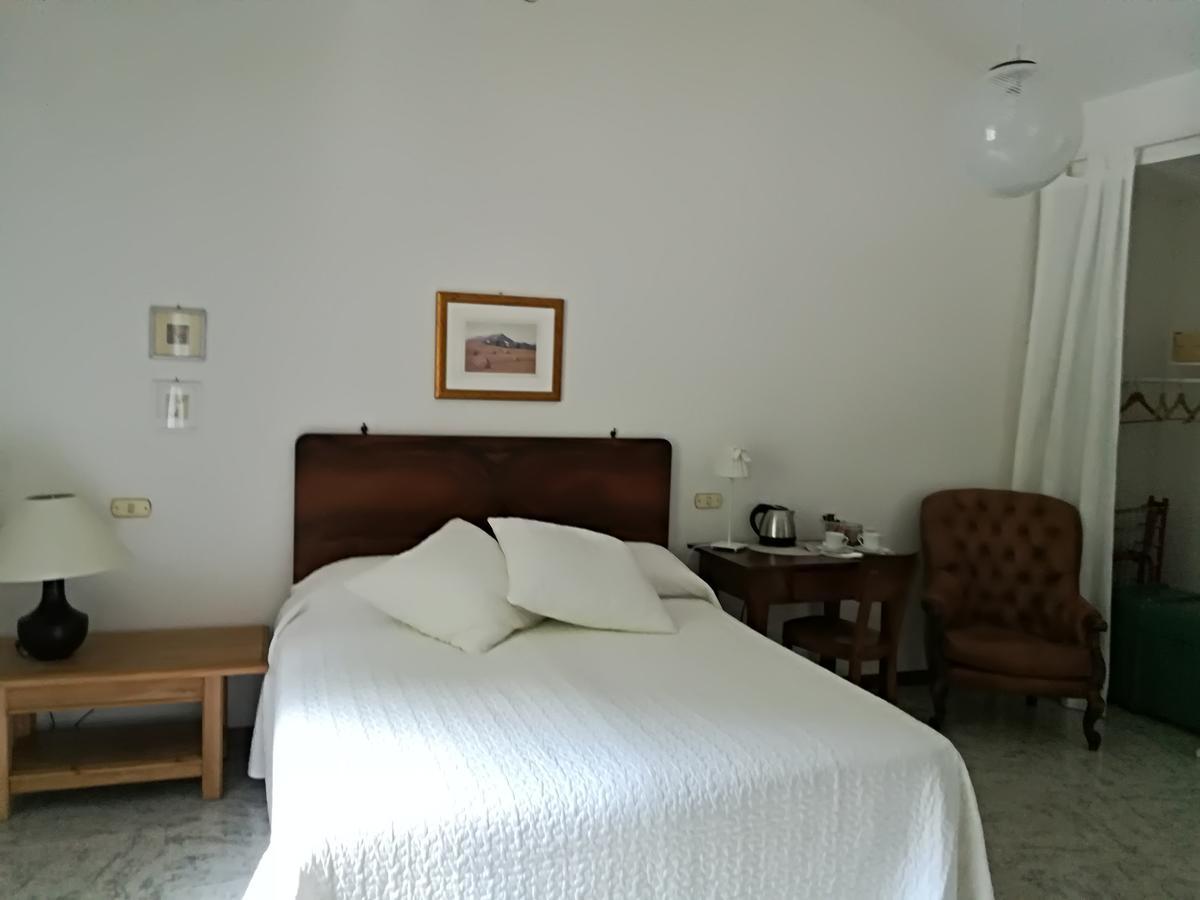 Civico 10 Hotell Gubbio Exteriör bild